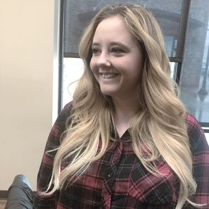 Meet your Posher, Olivia